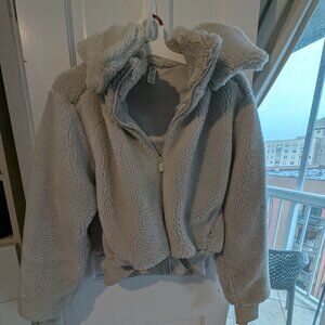 Alo Yoga Foxy Sherpa Jacket